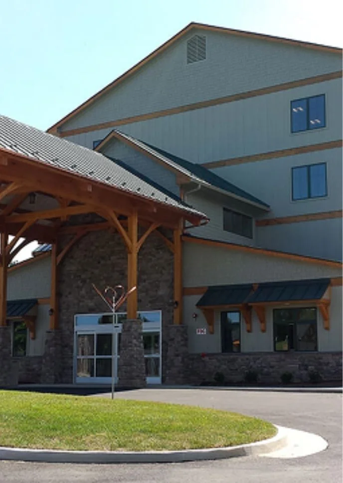 Completed Arkansas building constructed with ThermaSteel SIP panels
